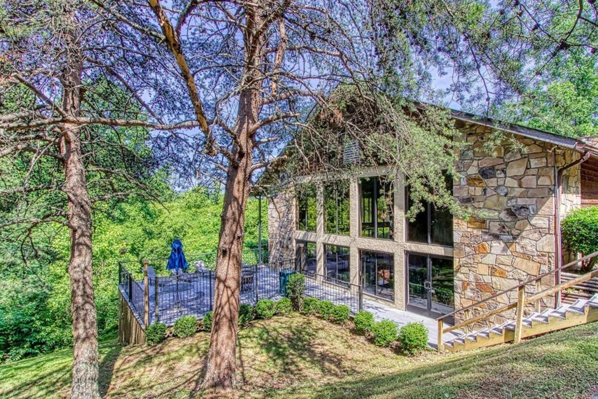 Pinecrest Townhomes-1King-2Queen Unit-Updated Пиджен-Фордж Экстерьер фото